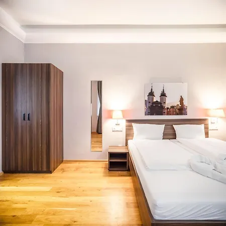 Doppelzimmer 308 * Heidelberg